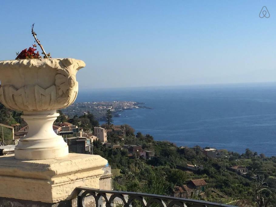 La Zagarella Villa Acireale Bagian luar foto